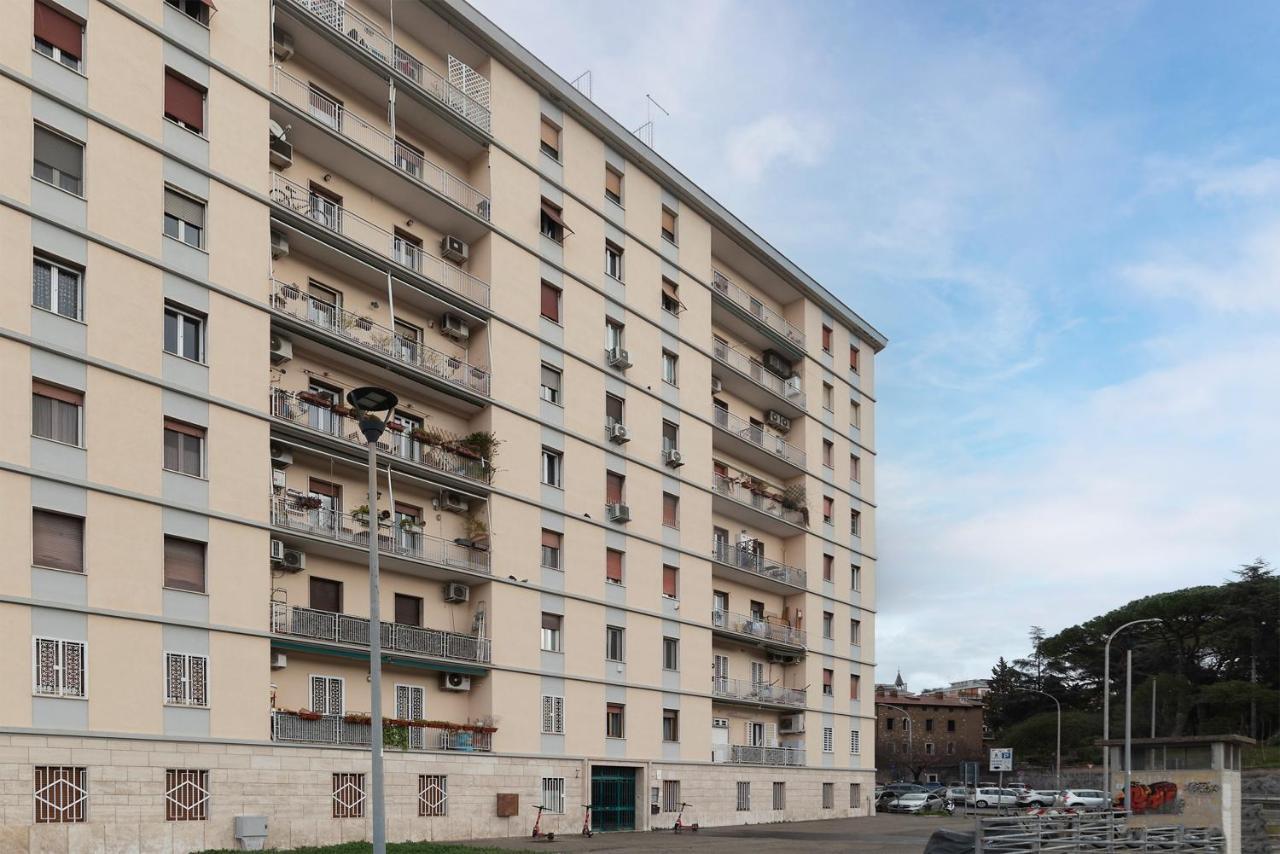 Sunny Apartment Piramide Rom Eksteriør billede